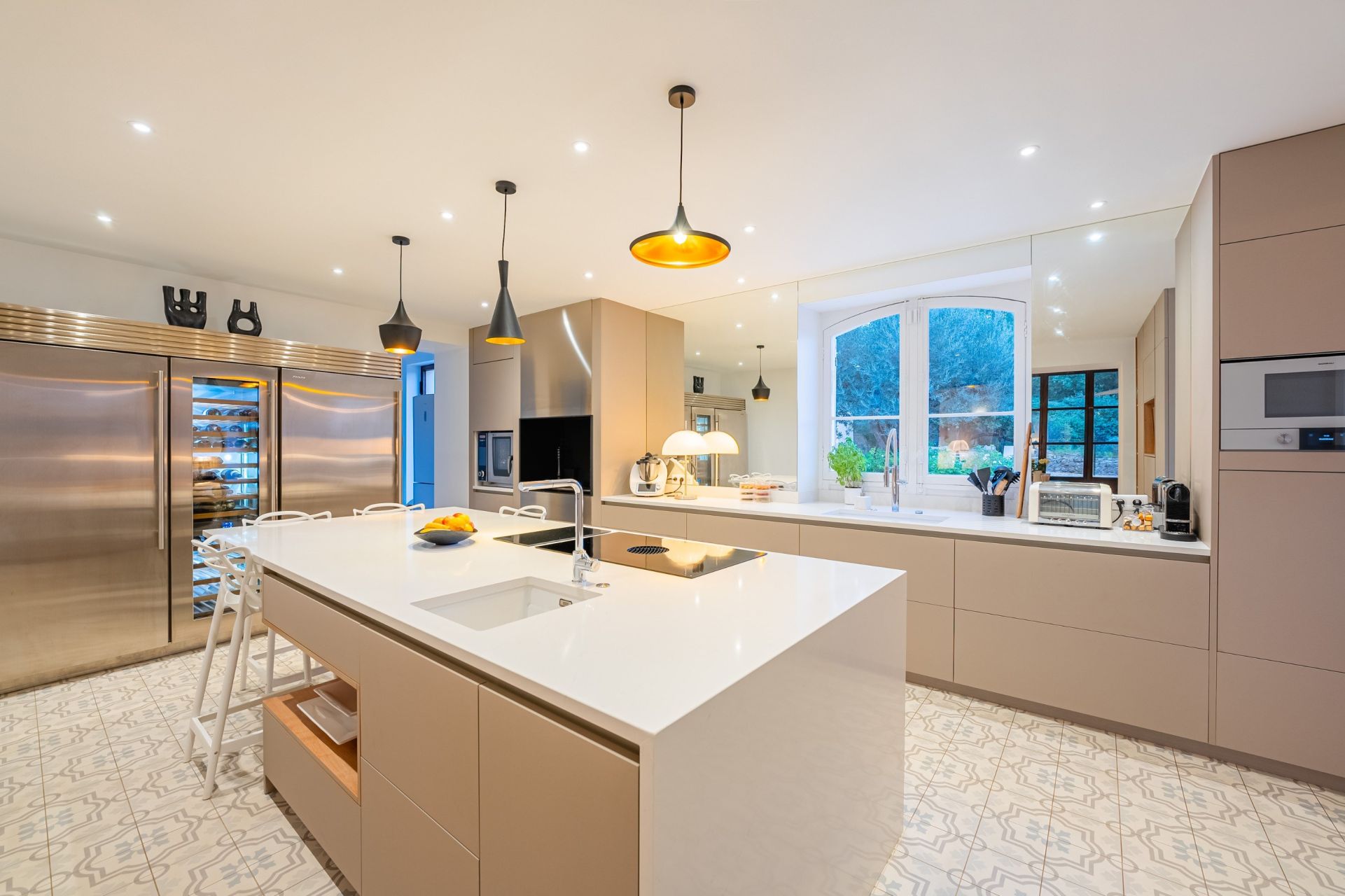 maison de luxe 10 Pièces en vente sur HYERES (83400)