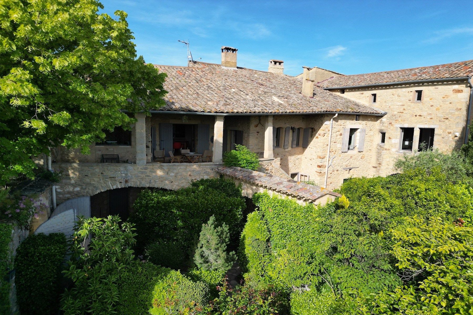 maison de luxe 8 Pièces en vente sur UZES (30700)
