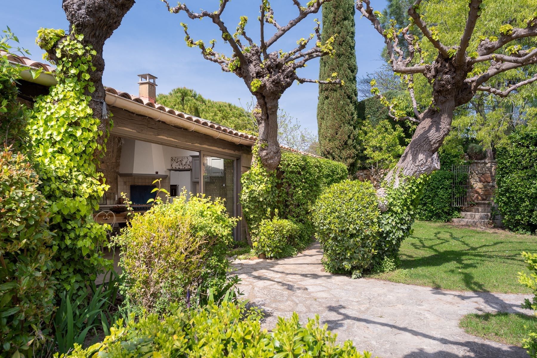 maison de luxe 8 Pièces en vente sur UZES (30700)