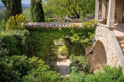 Vente Maison de luxe Uzès 8&nbsp;Pièces 330&nbsp;m²