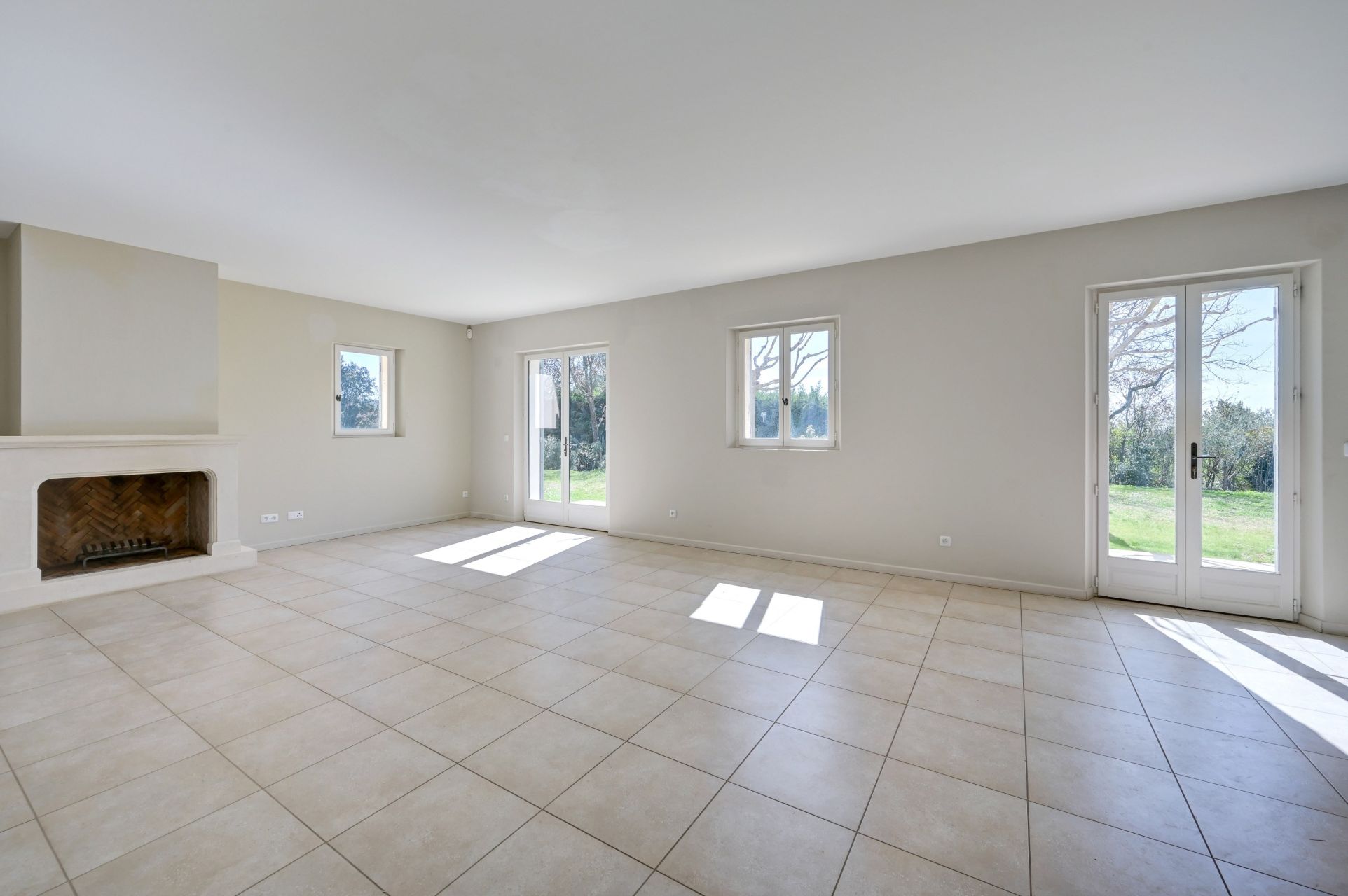 maison de luxe 6 Pièces en location sur AIX EN PROVENCE (13090)