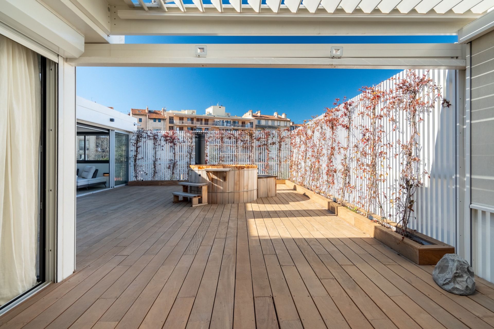 penthouse 6 Pièces en vente sur MARSEILLE (13008)