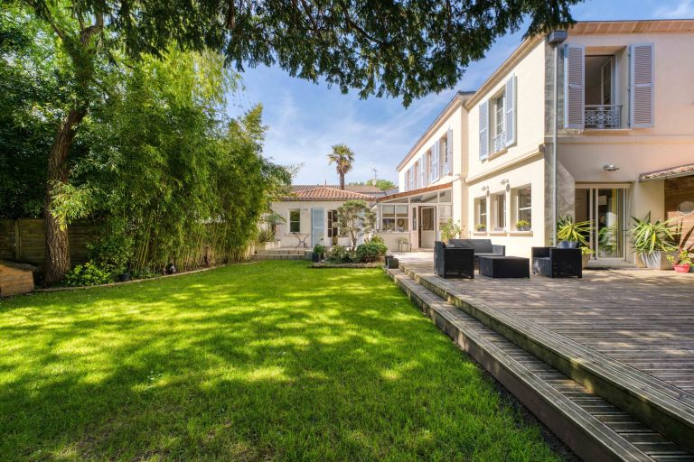 maison de luxe 6 Pièces en vente sur LA ROCHELLE (17000)