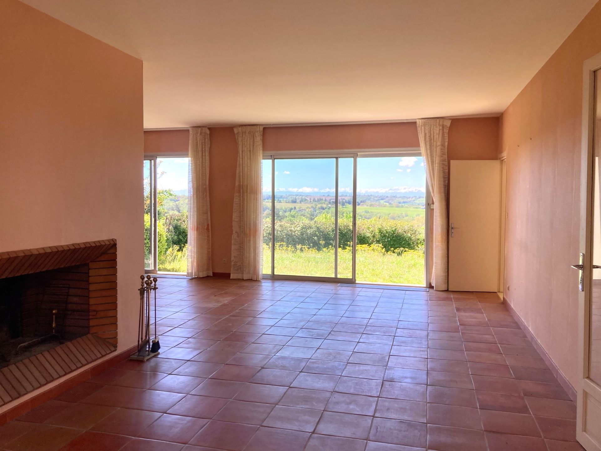 maison de luxe 4 Pièces en vente sur VIGOULET AUZIL (31320)