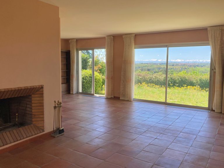 maison de luxe 4 Pièces en vente sur VIGOULET AUZIL (31320)