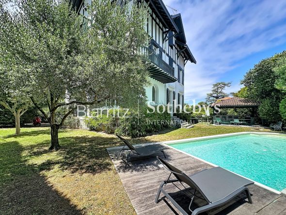 Sale Luxury house Biarritz 10&nbsp;Rooms 300&nbsp;m²
