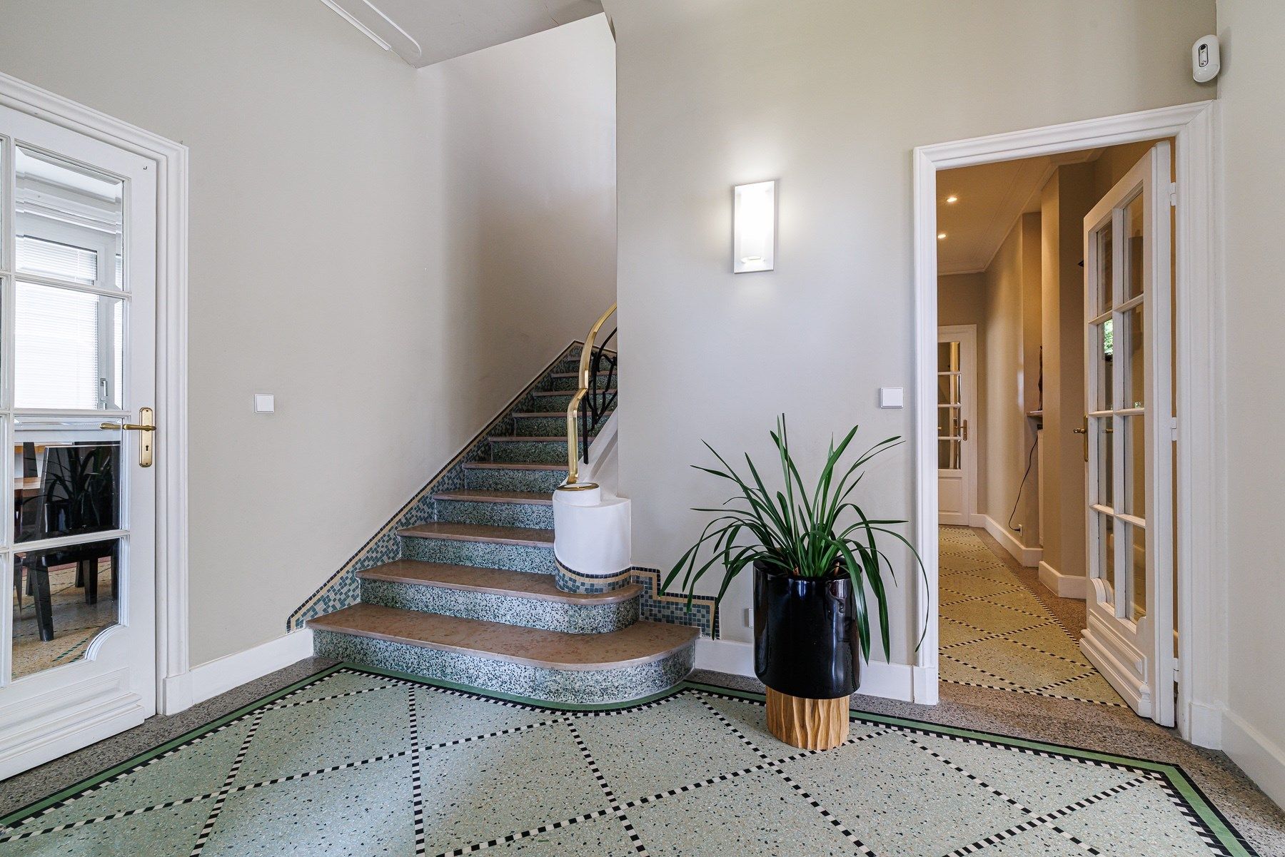 hôtel particulier 10 Pièces en vente sur NICE (06000)