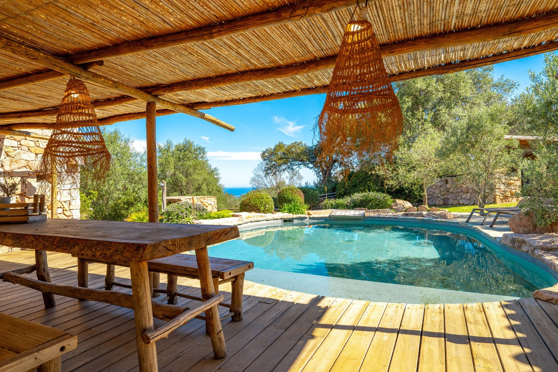luxury villa 10 Rooms for sale on PORTO VECCHIO (20137)