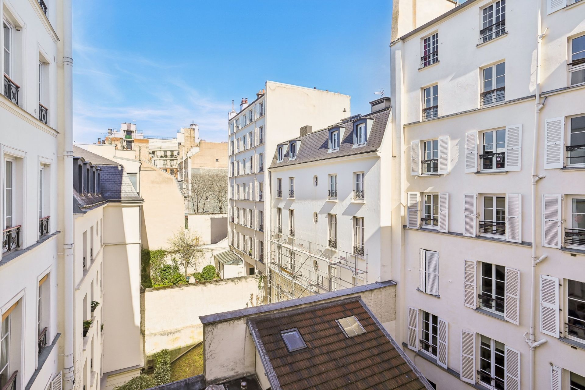 luxury apartment 3 Rooms for sale on PARIS (75007)
