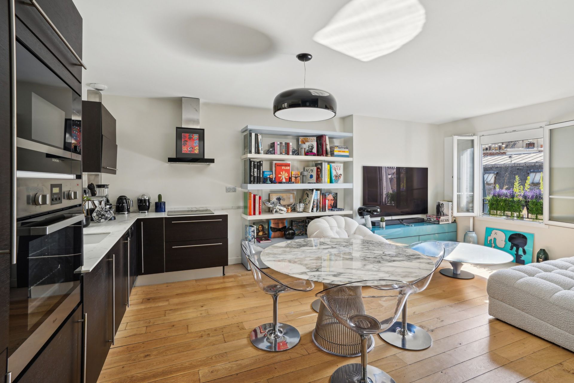 luxury apartment 2 Rooms for rent on PARIS (75017)