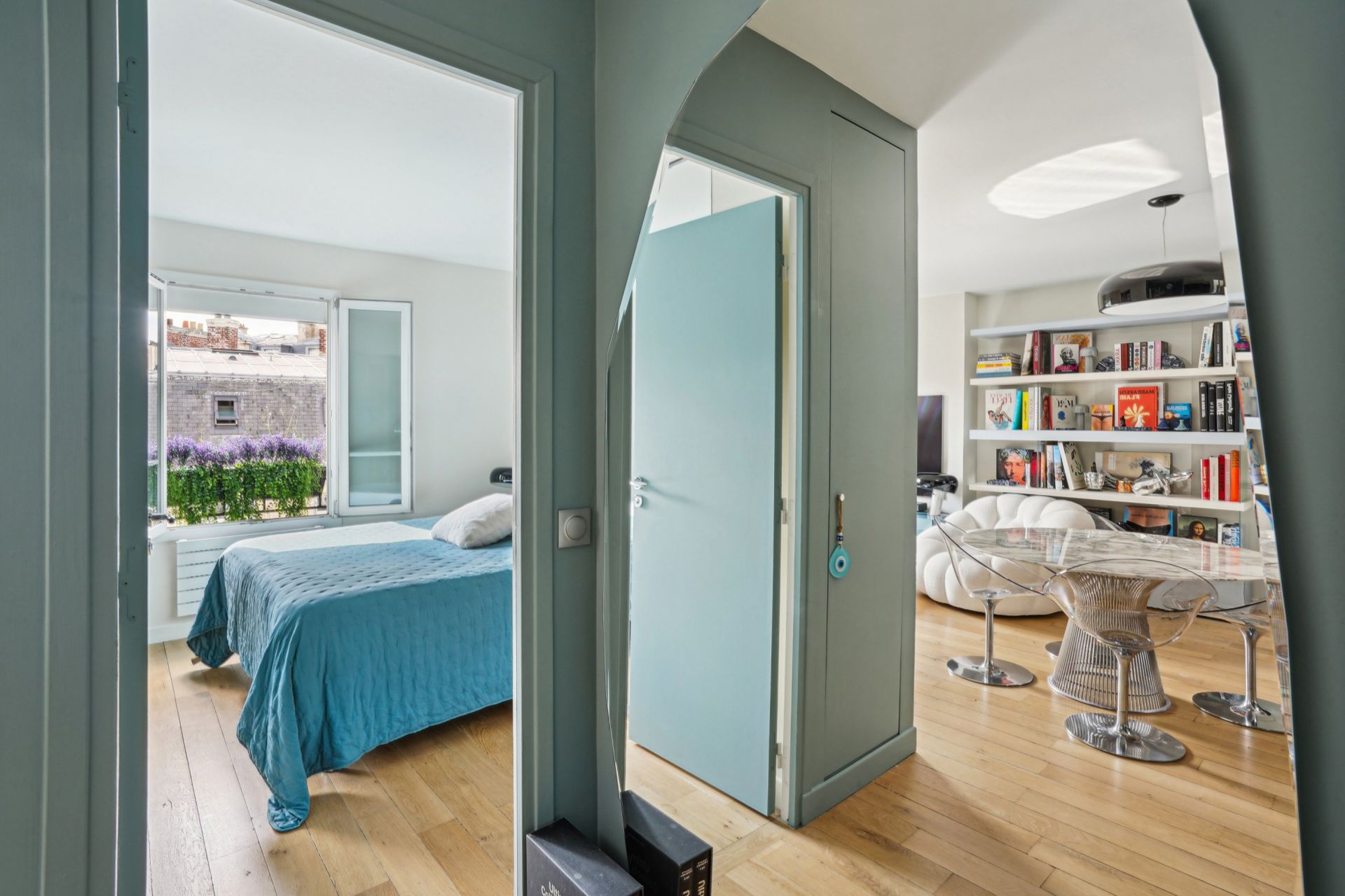 luxury apartment 2 Rooms for rent on PARIS (75017)