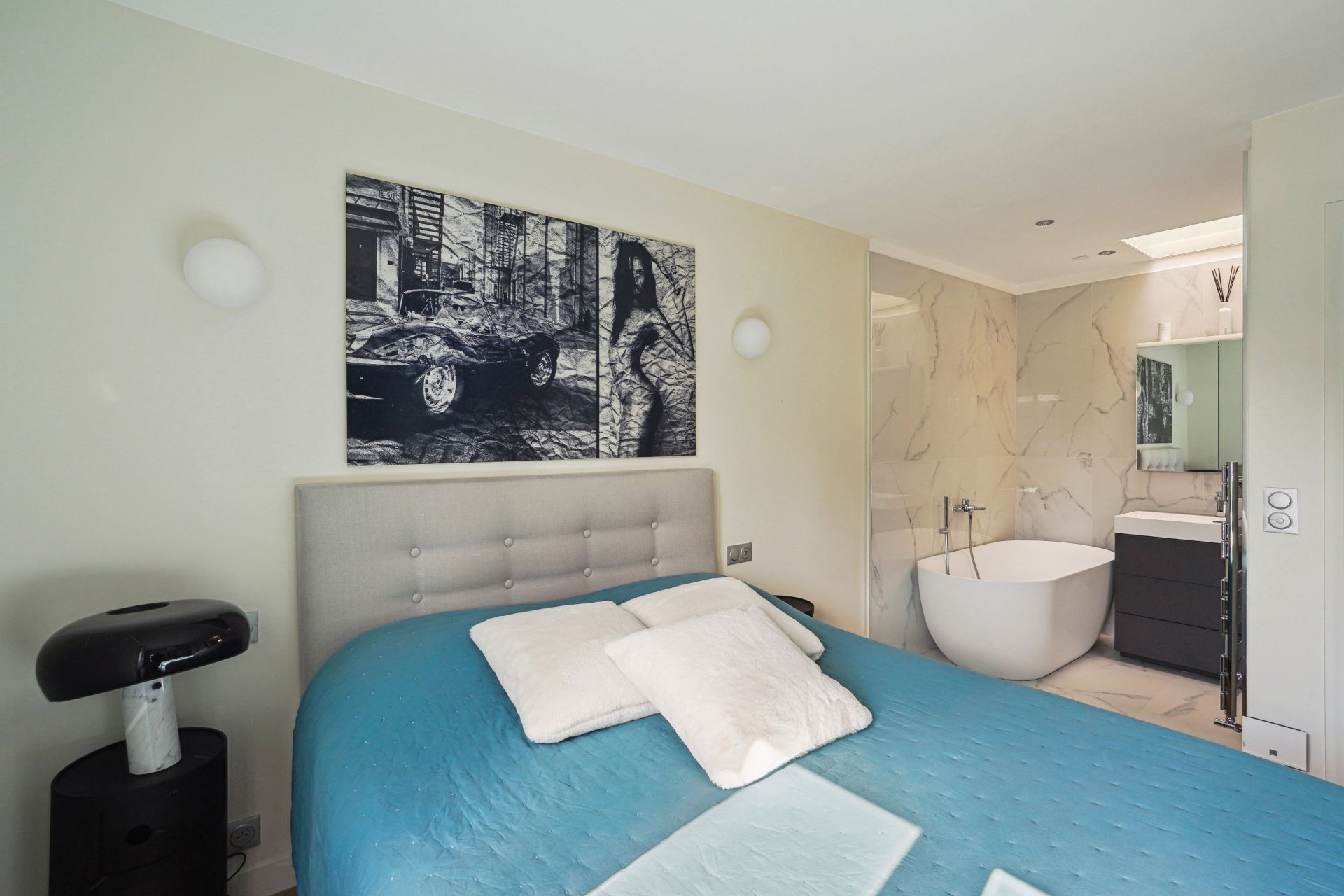 luxury apartment 2 Rooms for rent on PARIS (75017)