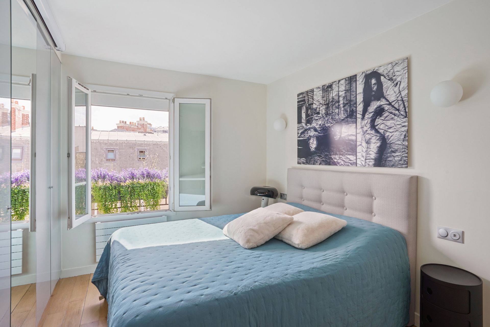 luxury apartment 2 Rooms for rent on PARIS (75017)