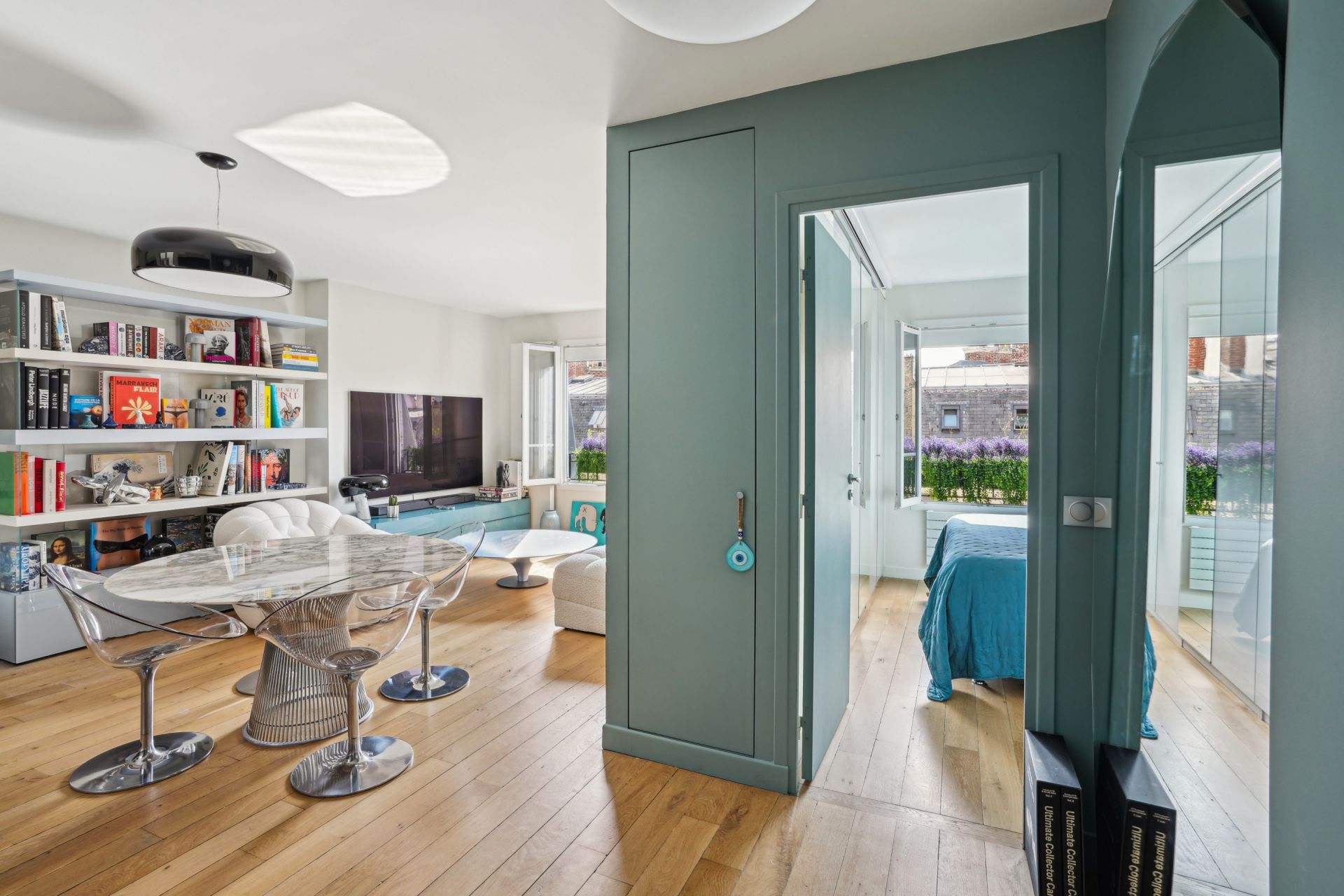 luxury apartment 2 Rooms for rent on PARIS (75017)