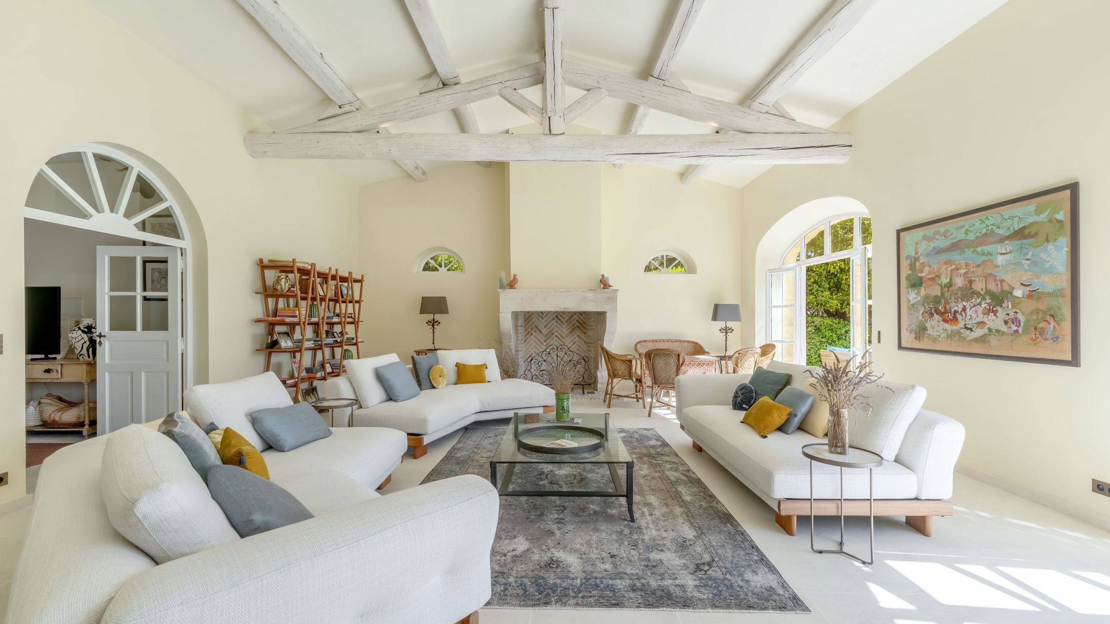 luxury villa 9 Rooms for sale on RAMATUELLE (83350)