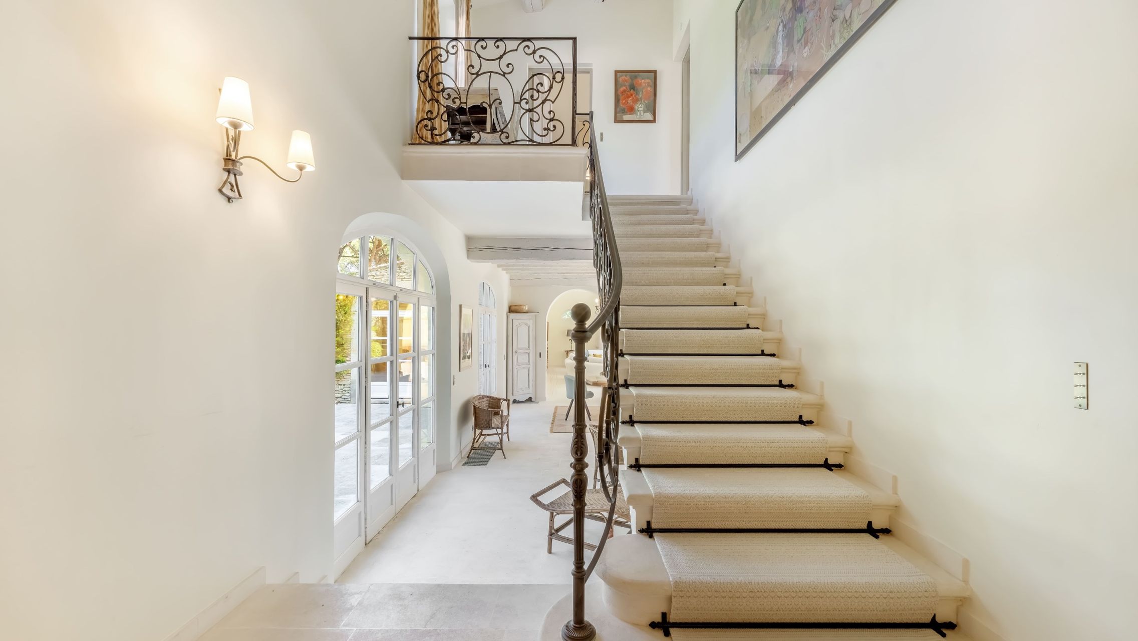 luxury villa 9 Rooms for sale on RAMATUELLE (83350)