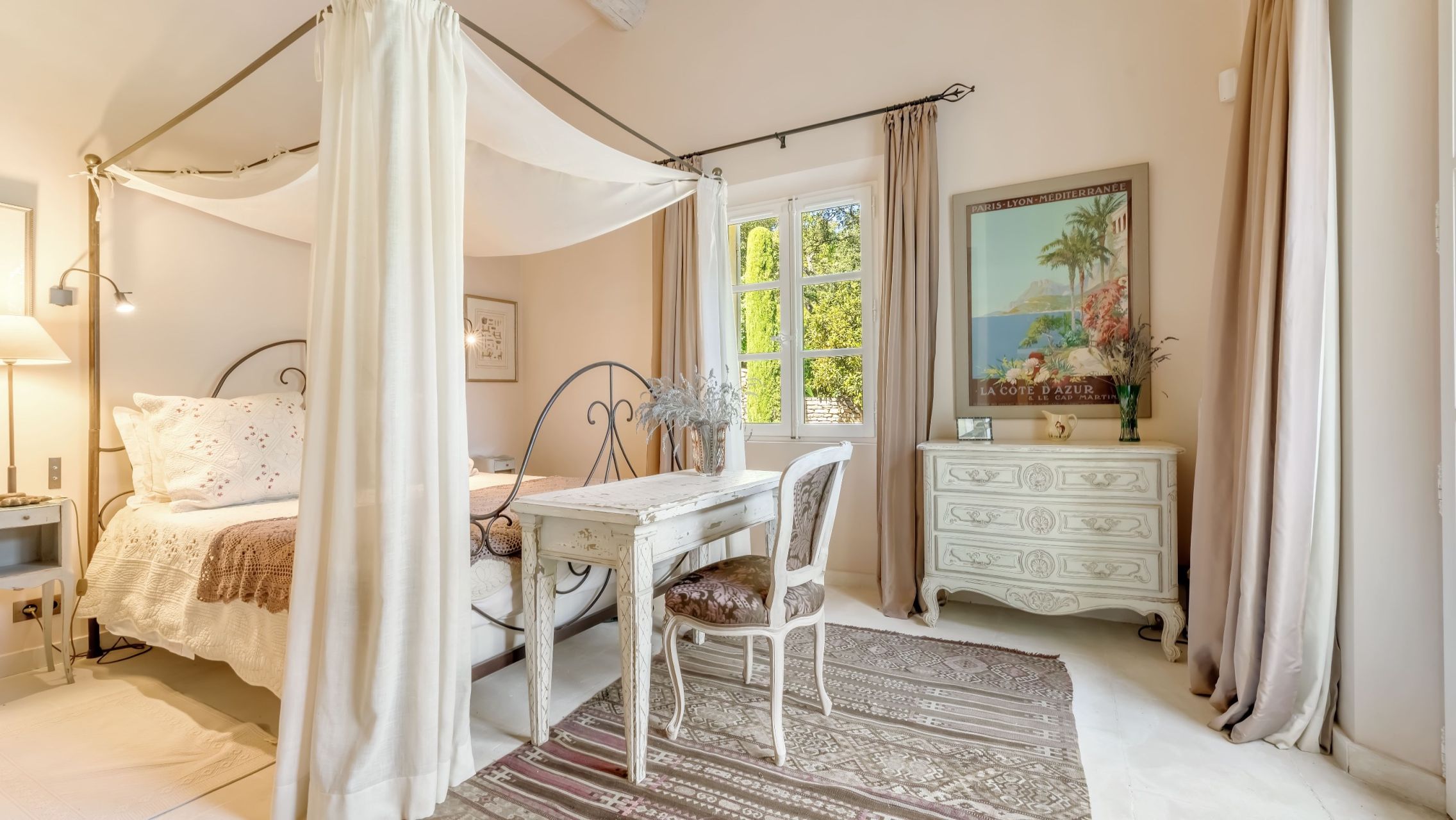 luxury villa 9 Rooms for sale on RAMATUELLE (83350)
