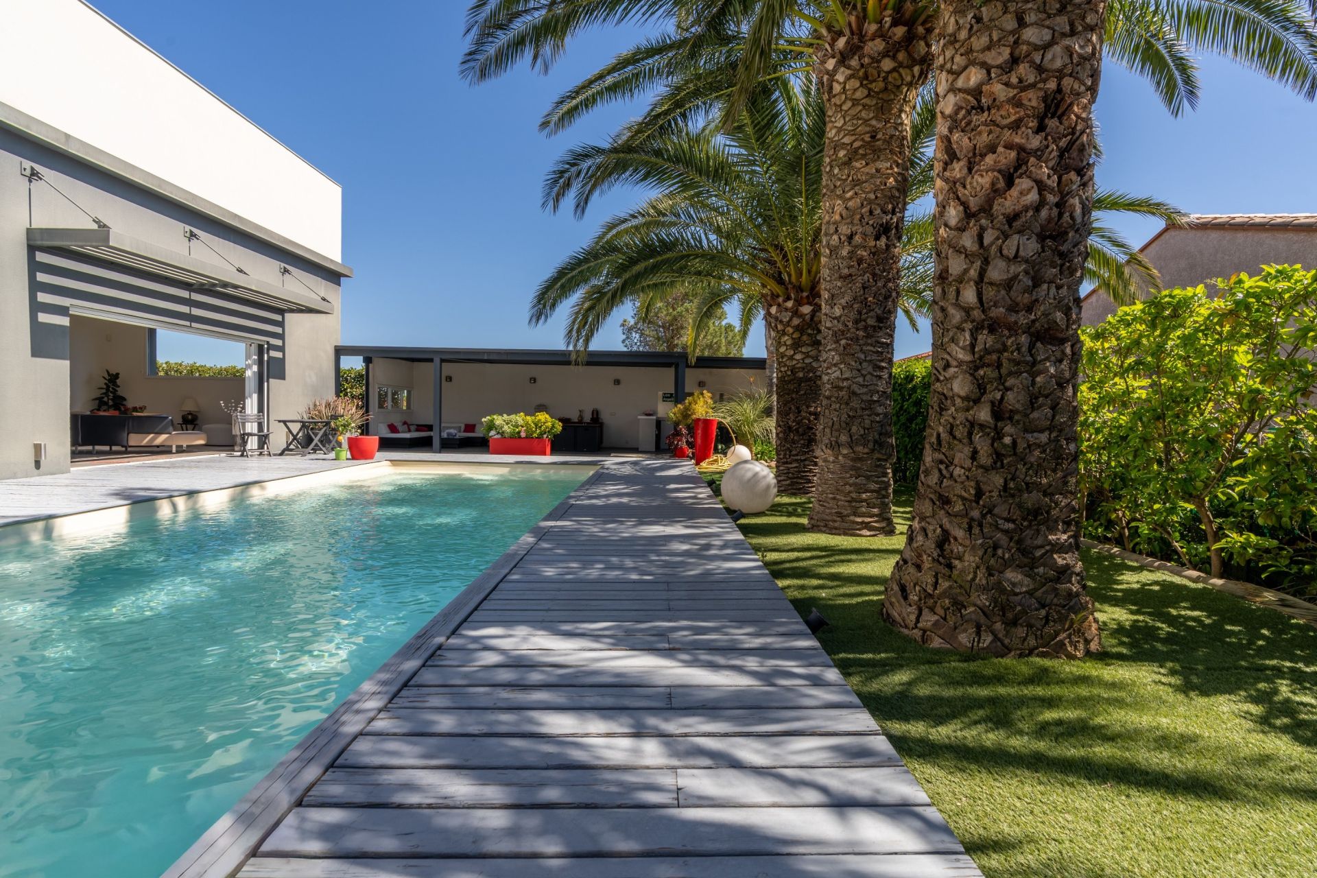 luxury house 6 Rooms for sale on POLLESTRES (66450)