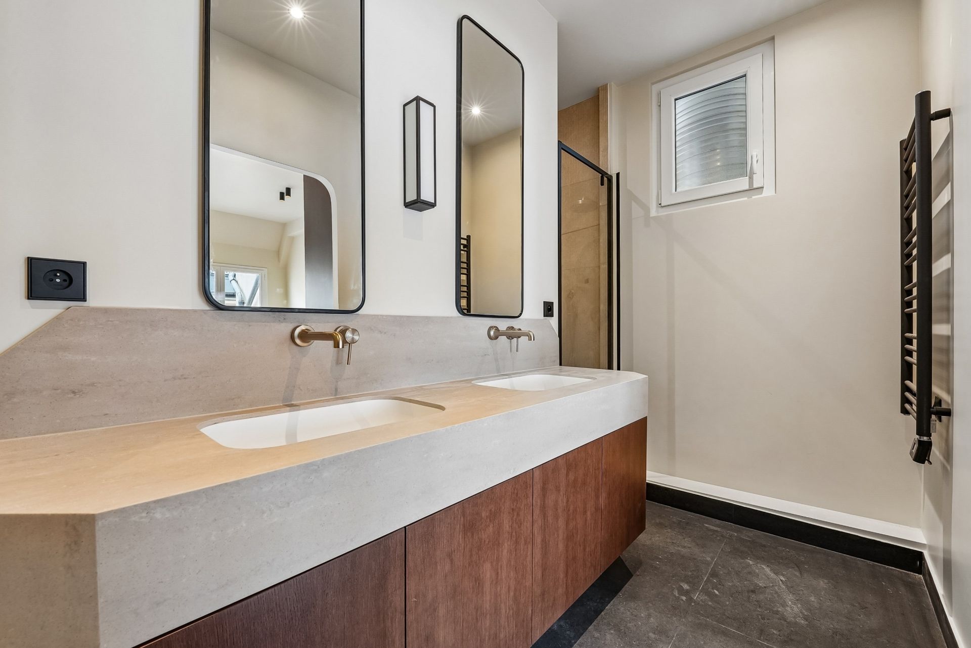 duplex de luxe 6 Pièces en vente sur PARIS (75008)