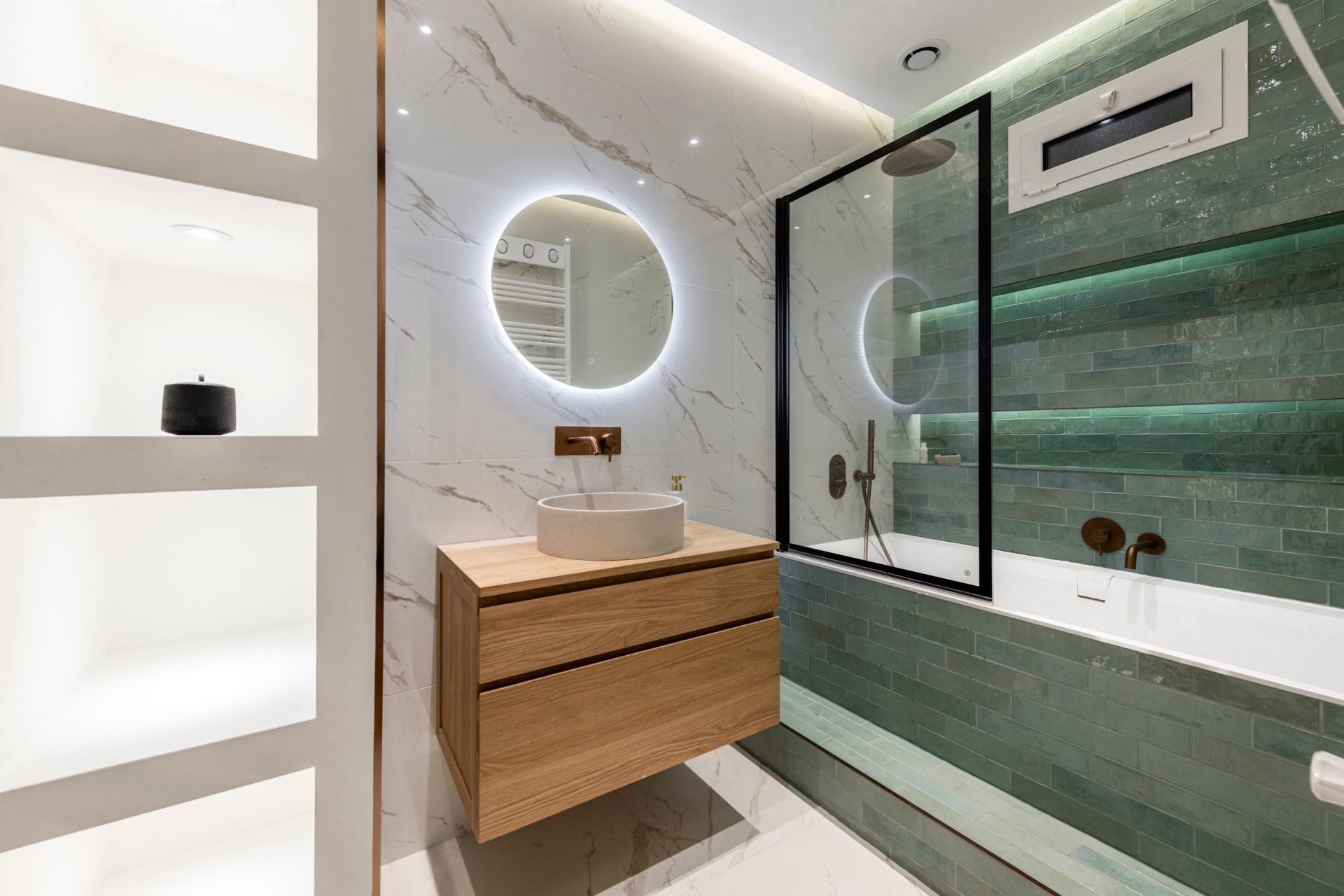 luxury apartment 2 Rooms for sale on NICE (06000)