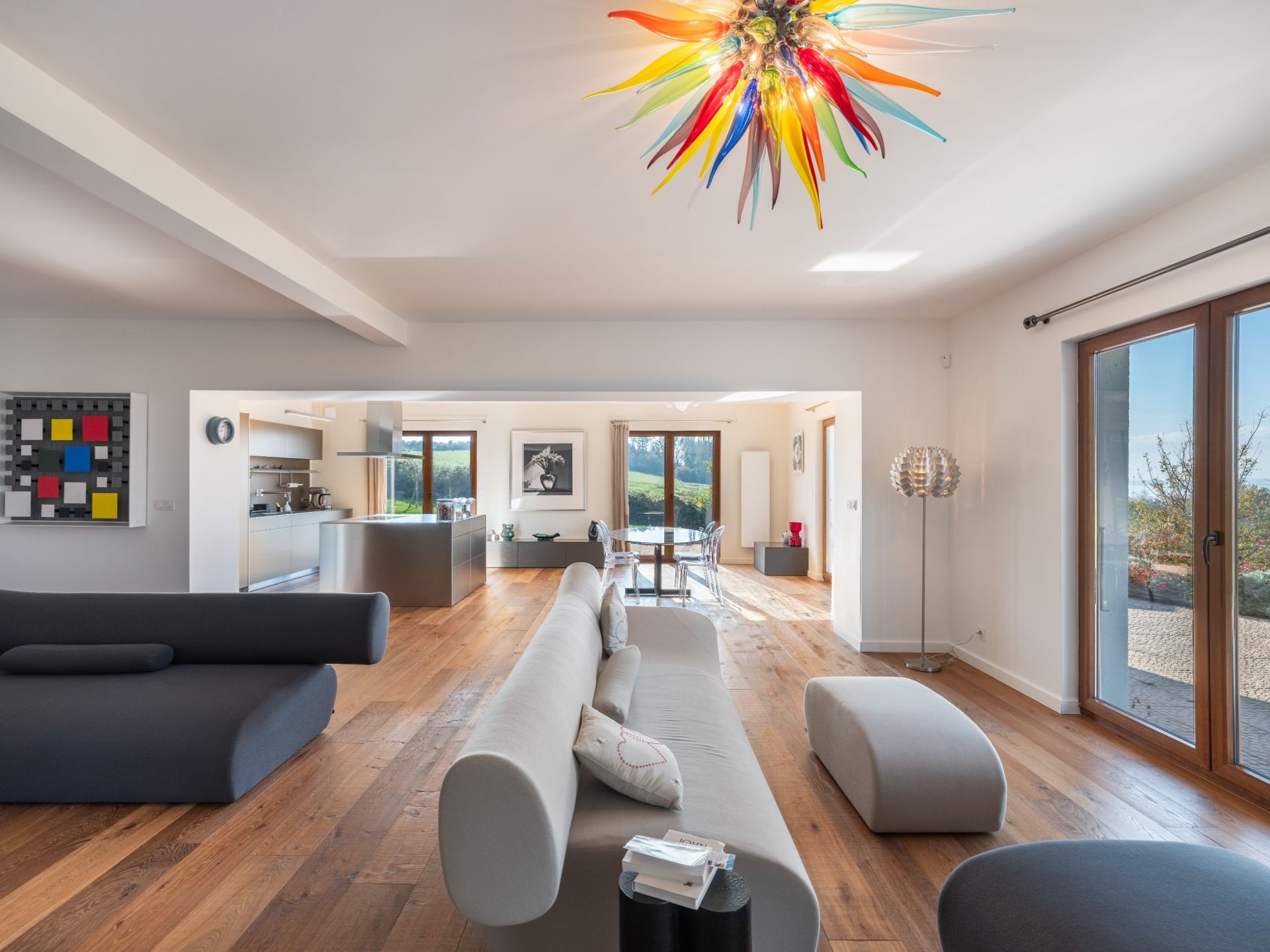 luxury house 9 Rooms for sale on CHENS SUR LEMAN (74140)