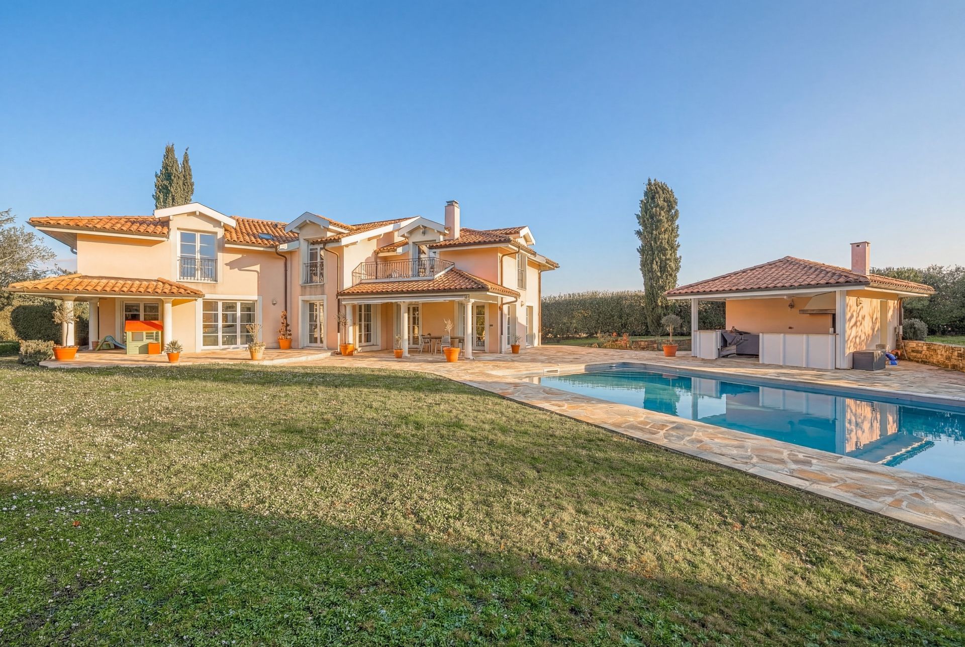 maison de luxe 10 Pièces en vente sur VEIGY FONCENEX (74140)