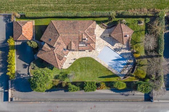Sale Luxury house Veigy-Foncenex 10&nbsp;Rooms 430&nbsp;m²