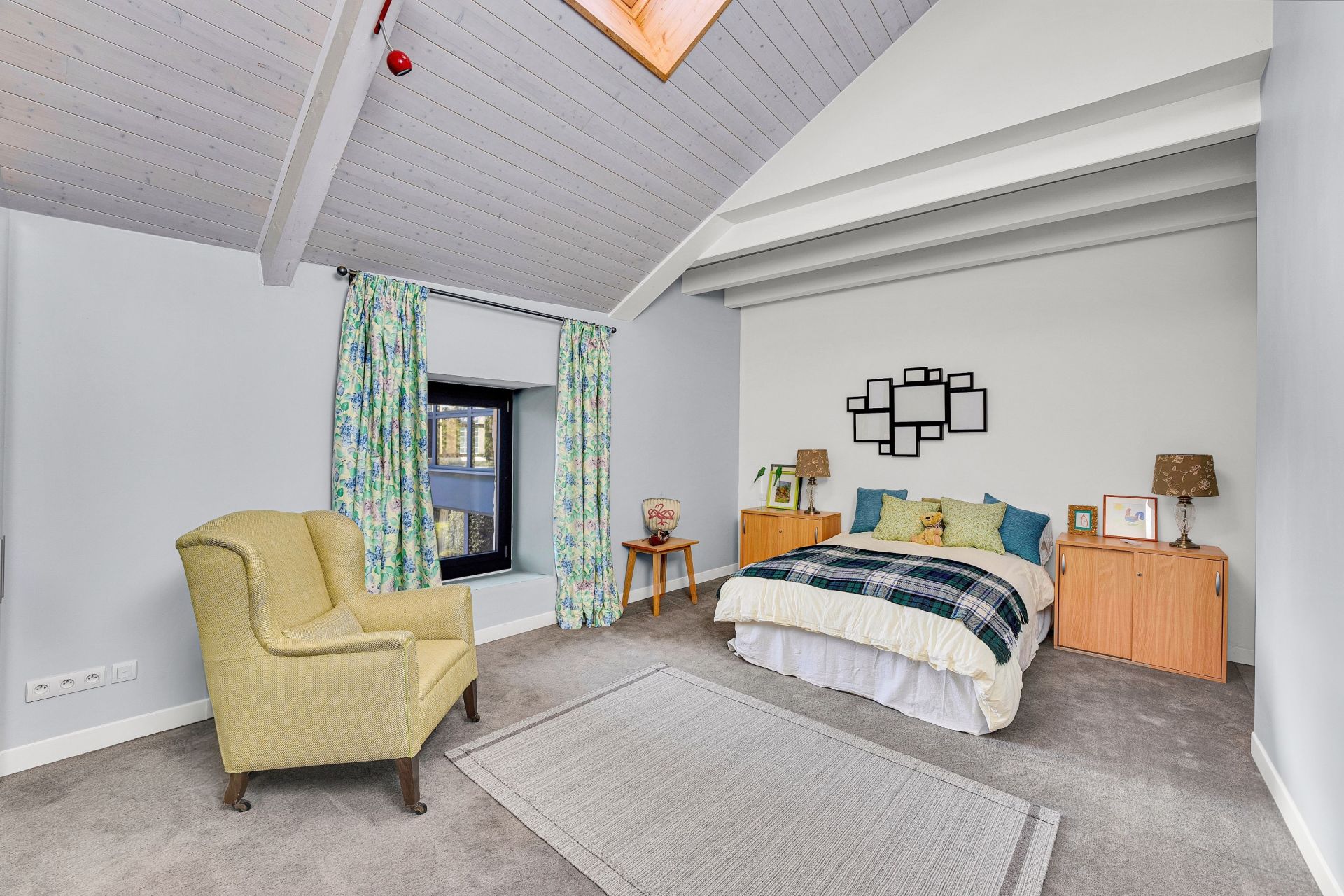 maison de luxe 8 Pièces en vente sur DIVONNE LES BAINS (01220)