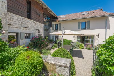 Vente Maison de luxe Divonne-les-Bains 8&nbsp;Pièces 424&nbsp;m²