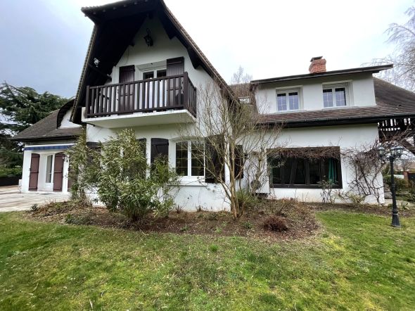 Sale Mansion Saint-Étienne-du-Rouvray 9&nbsp;Rooms 292.9&nbsp;m²