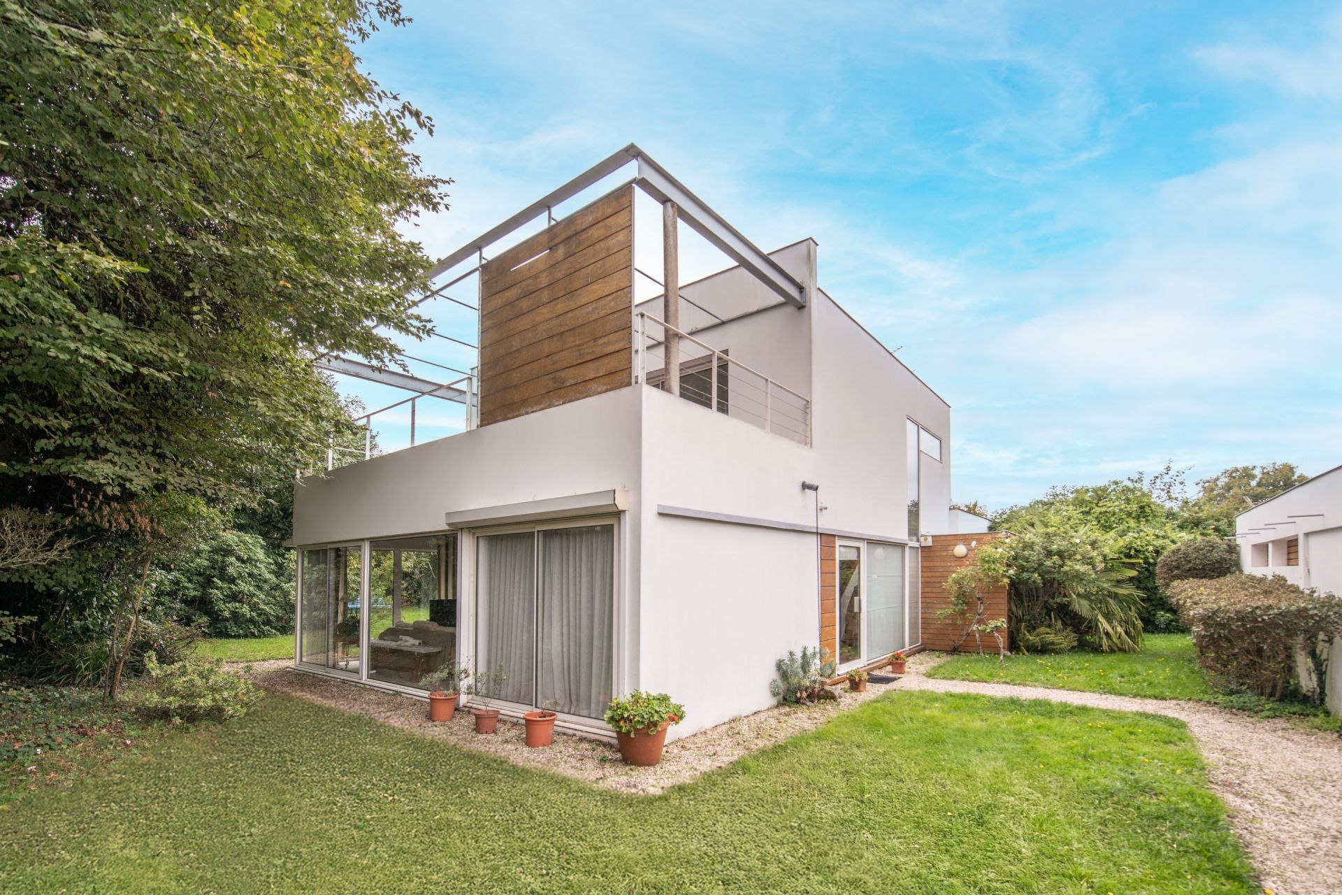 architect's house 6 Rooms for sale on NANTES (44100)
