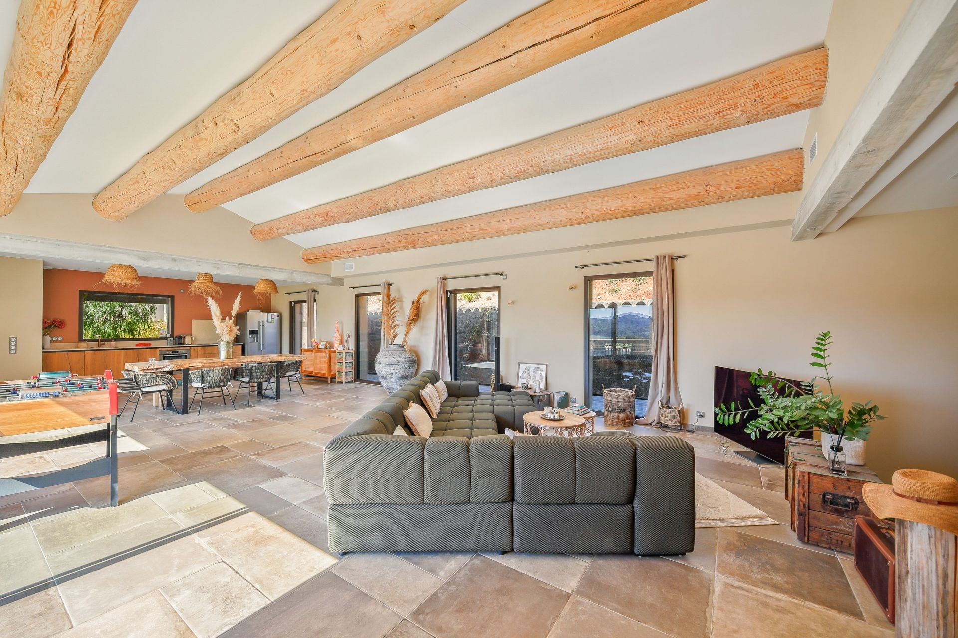 maison de luxe 6 Pièces en vente sur LE CASTELLET (83330)