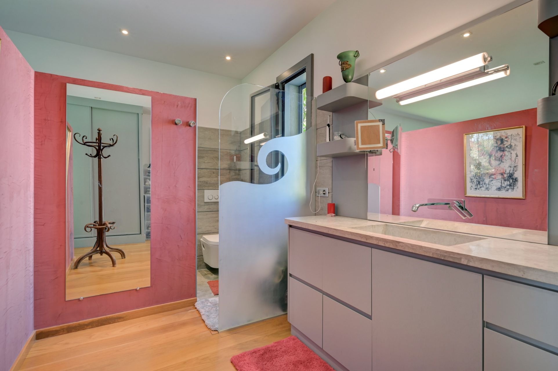luxury house 8 Rooms for sale on BOUC BEL AIR (13320)