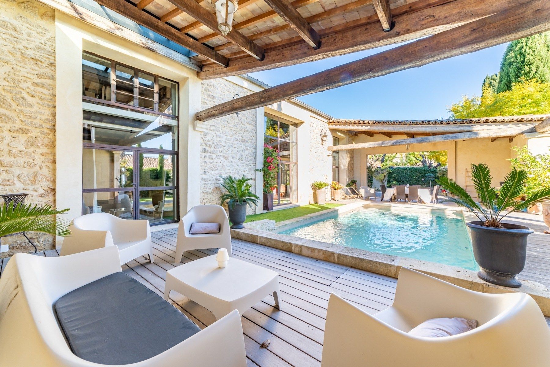luxury house 8 Rooms for sale on MONTPELLIER (34000)