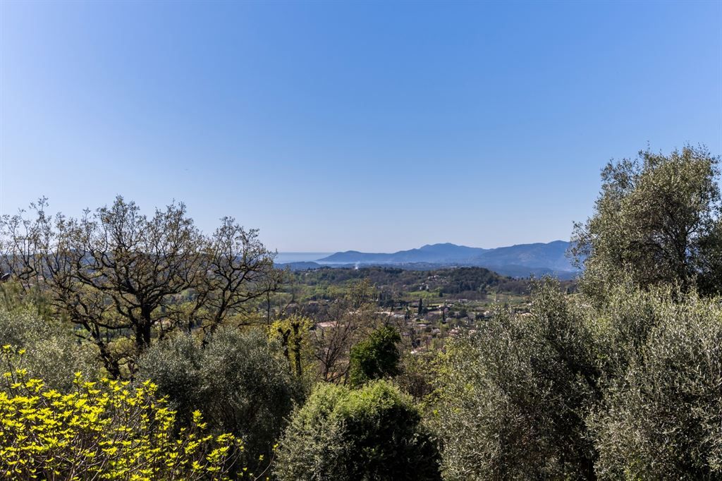 maison provençale de luxe 10 Pièces en vente sur CHATEAUNEUF GRASSE (06740)