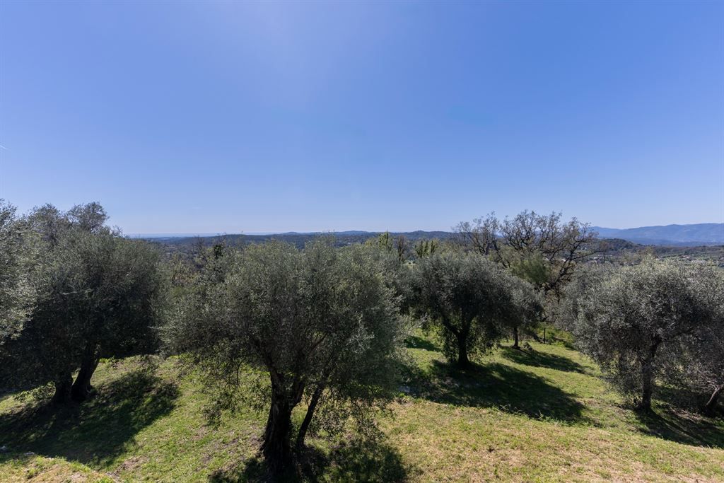 maison provençale de luxe 10 Pièces en vente sur CHATEAUNEUF GRASSE (06740)