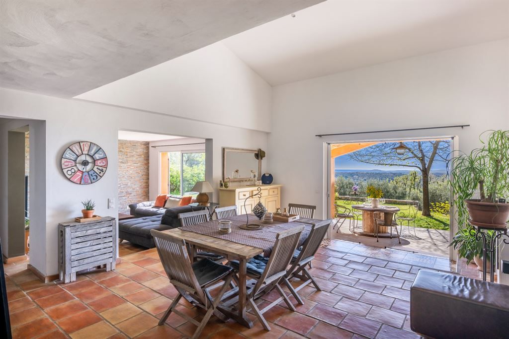 maison provençale de luxe 10 Pièces en vente sur CHATEAUNEUF GRASSE (06740)