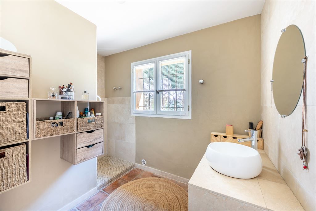 maison provençale de luxe 10 Pièces en vente sur CHATEAUNEUF GRASSE (06740)