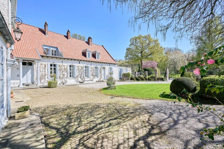 maison de luxe 20 Pièces en vente sur LECELLES (59226)