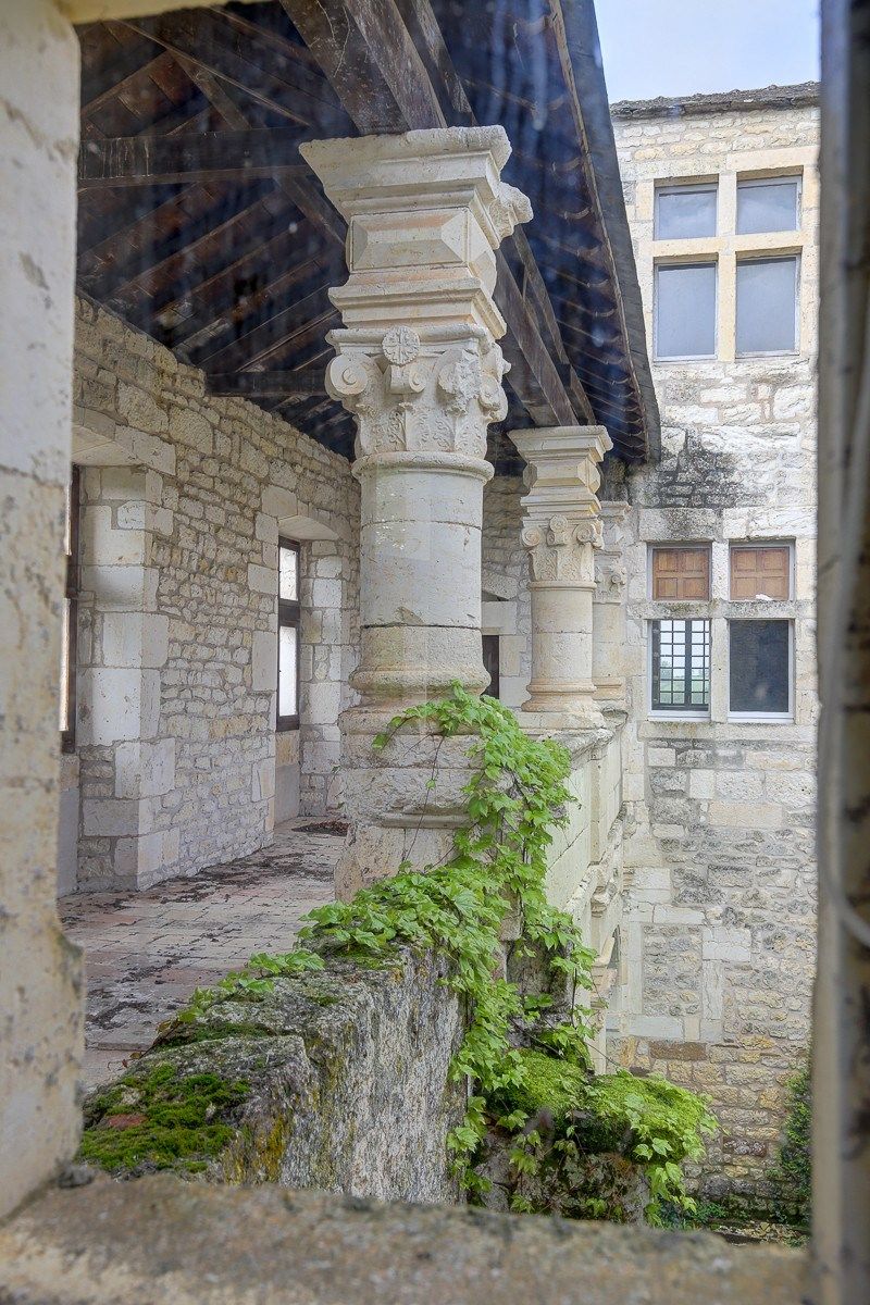 château 12 Pièces en vente sur CORDES SUR CIEL (81170)