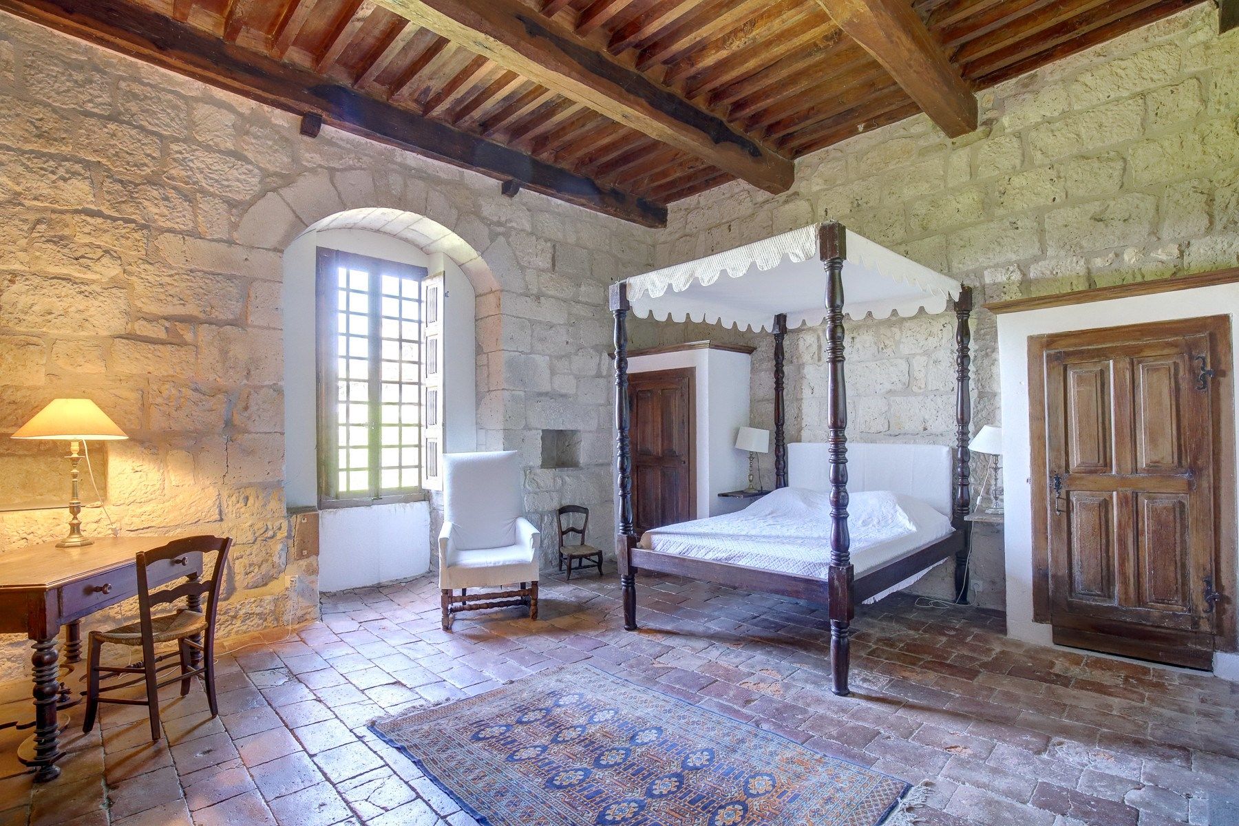 château 12 Pièces en vente sur CORDES SUR CIEL (81170)