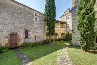 Vente Château Cordes-sur-Ciel 12&nbsp;Pièces 470&nbsp;m²