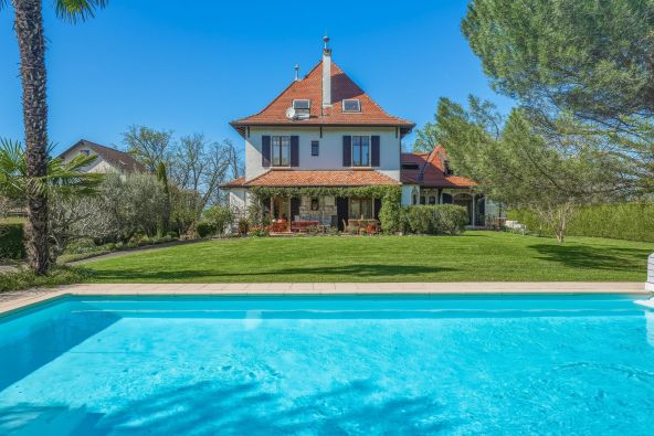 Sale Luxury house Thonon-les-Bains 9&nbsp;Rooms 417&nbsp;m²