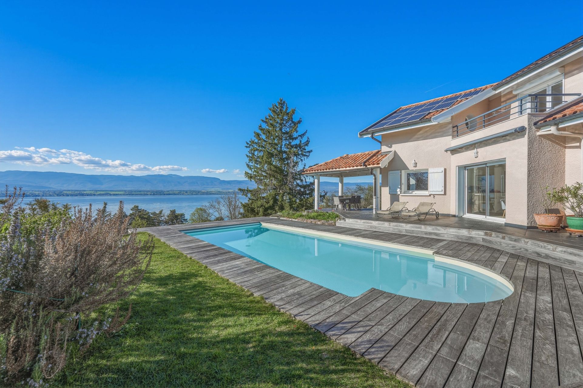villa de luxe 8 Pièces en vente sur CHENS SUR LEMAN (74140)