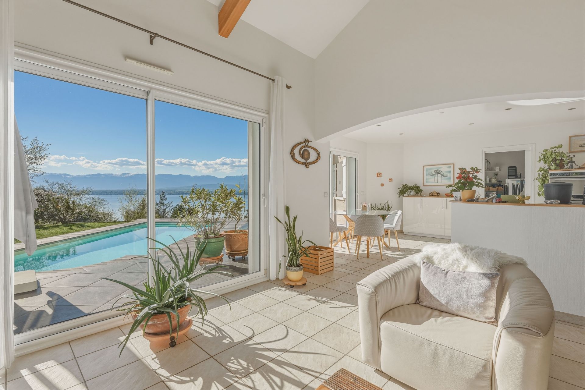 villa de luxe 8 Pièces en vente sur CHENS SUR LEMAN (74140)