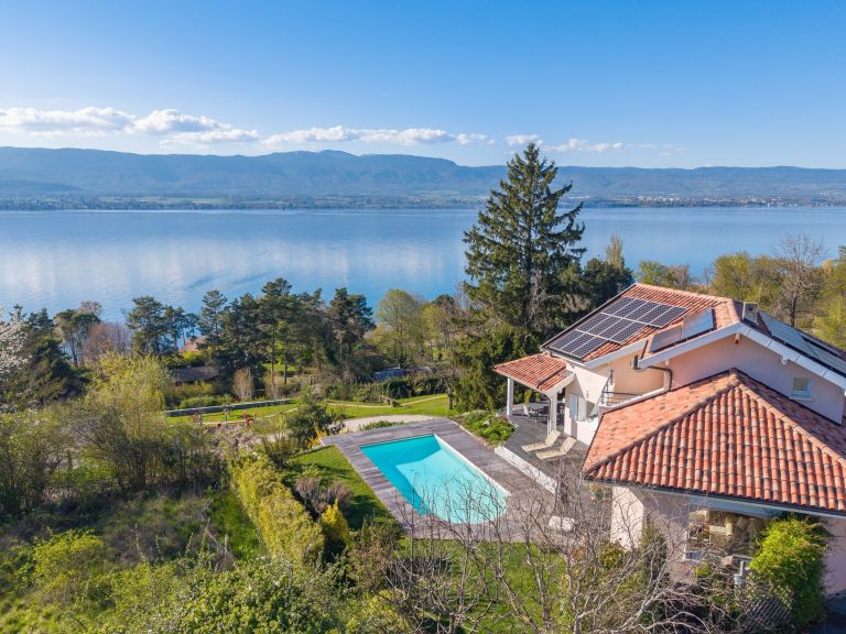 villa de luxe 8 Pièces en vente sur CHENS SUR LEMAN (74140)
