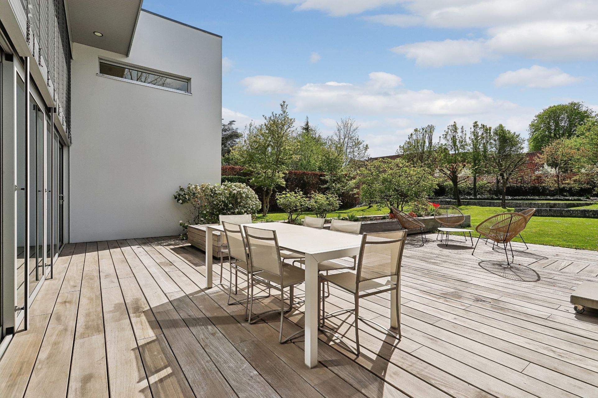 luxury house 9 Rooms for sale on MARCQ EN BAROEUL (59700)