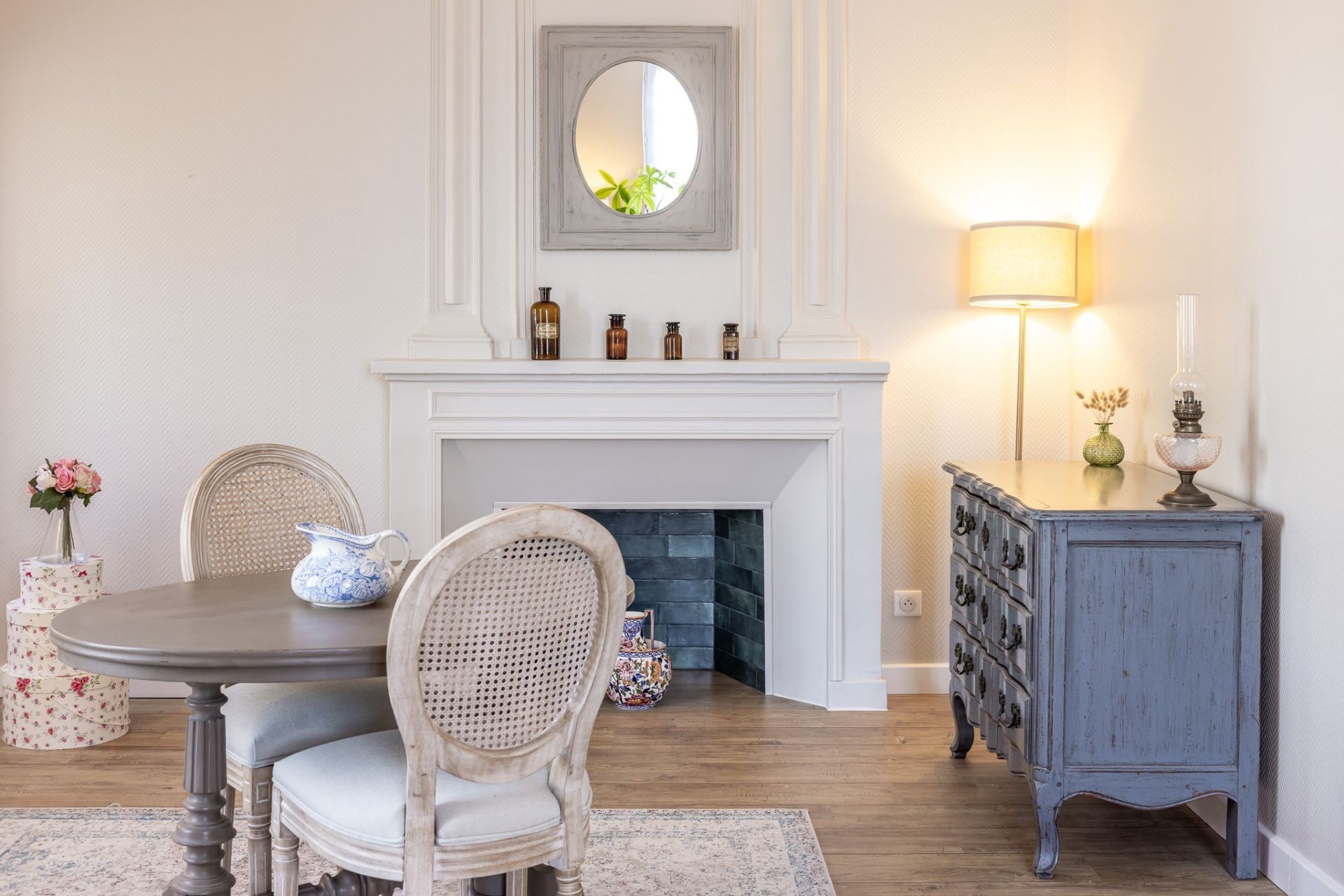 luxury house 10 Rooms for sale on BRANTOME (24310)