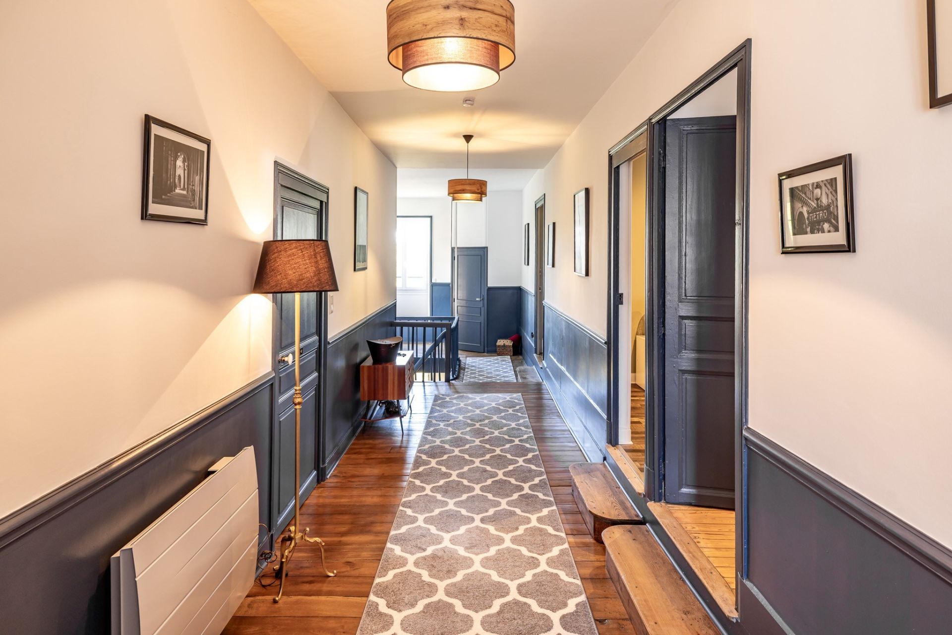 luxury house 10 Rooms for sale on BRANTOME (24310)