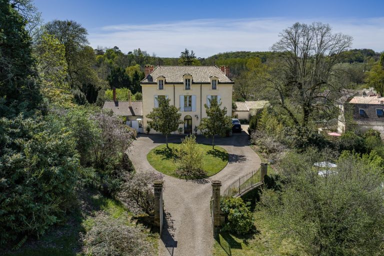 maison de luxe 14 Pièces en vente sur BERGERAC (24100)